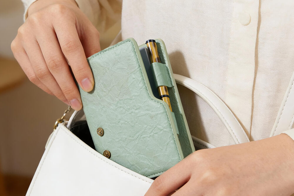 Best Travel Watercolor Set: How to Choose the Right Setup for You